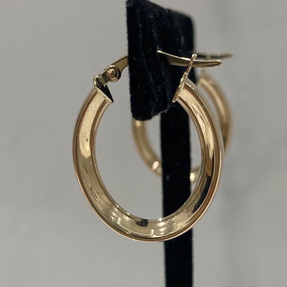 Pure gold earrings 14K, 2 Grams, NWT.